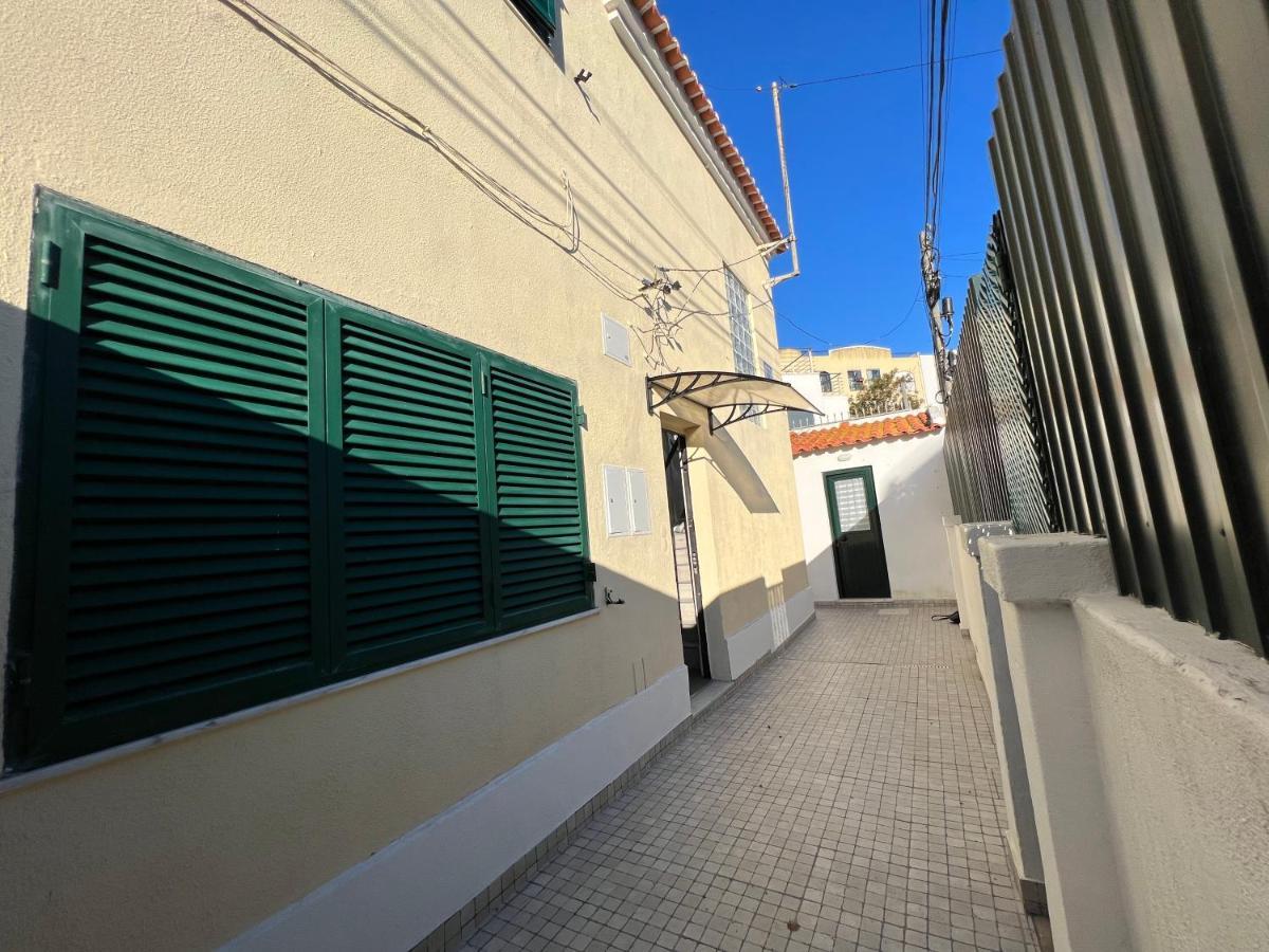 Studios Xl & Xl Plus Costa de Caparica Exterior foto